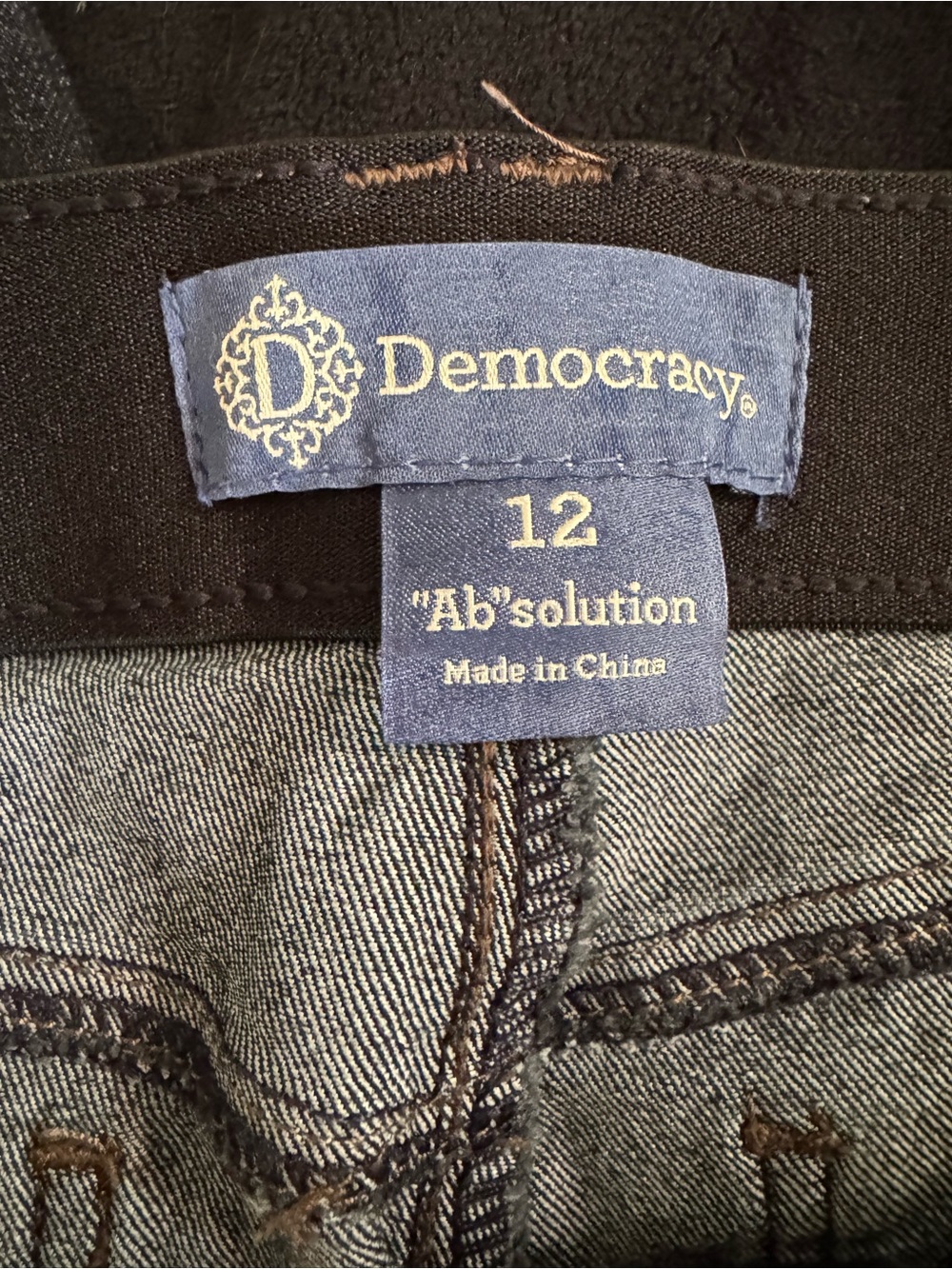 Democracy Women’s Skinny Jeans in Black wash
